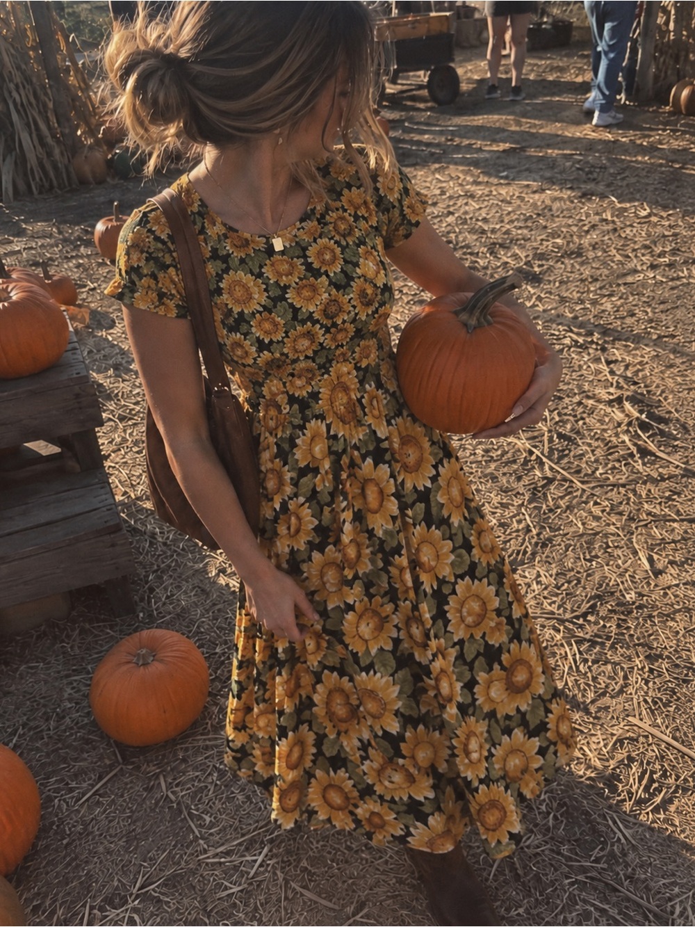 Impressions of California VINTAGE 90s Smocked Sleeve Sunflower Print Maxi Dress